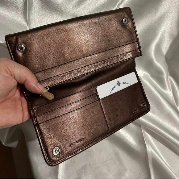 PRADA - Vintage! FULL INCLUSION Metallic Chocolate Soft Calf Leather Long Wallet - Picture 13 of 13